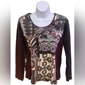 Geometric Patterned Long Sleeve Top